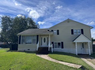 1901 La Rue Cir, Virginia Beach, VA 23455