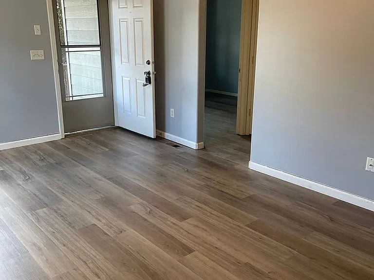 741 N River Rock Dr — Photo 4