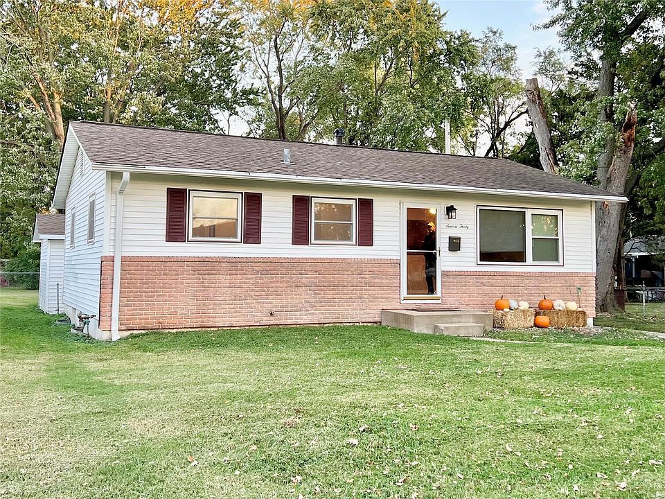 1st image of 1630 Fernbrook Dr
