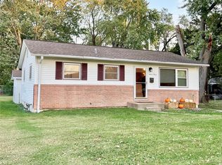 1630 Fernbrook Dr, Florissant, MO 63031
