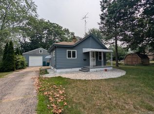 12154 Benson Rd, Mount Morris, MI 48458
