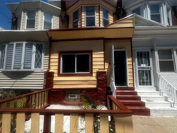 1717 S 56th St, Philadelphia, PA 19143