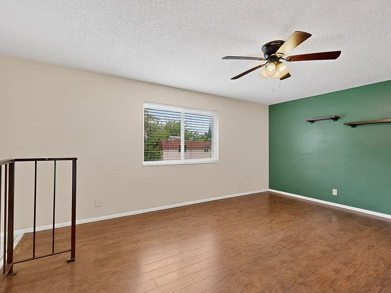 8445 Chambers Ct NE #D — Photo 3
