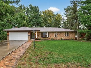 1369 Pike Lake Ct N, New Brighton, MN 55112