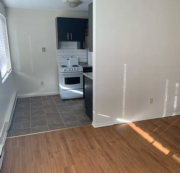 397 Saint Annes Rd #6 — Photo 4