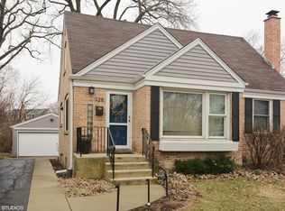 728 N Patton Ave, Arlington Heights, IL 60004