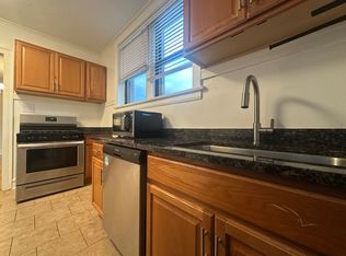 912 Judson Ave APT 2A, Evanston, IL 60202