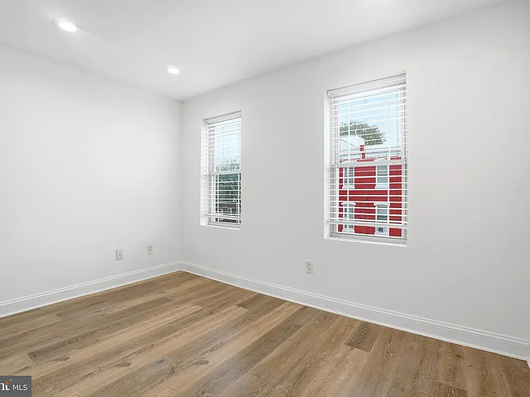 1807 Wylie St — Photo 26