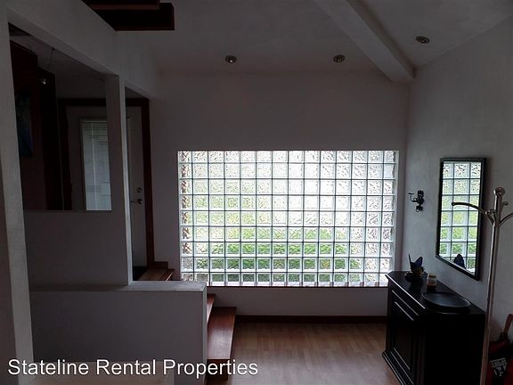 5th image of 2719 E State St