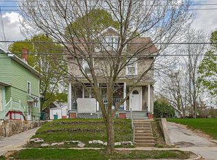 104 Baycliff Dr, Rochester, NY 14609