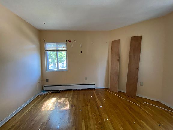 4th image of 65 Irving St #A