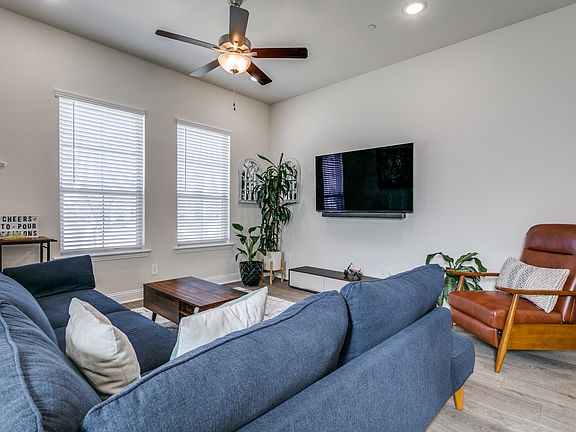 4th image of 12966 Wymeth Dr