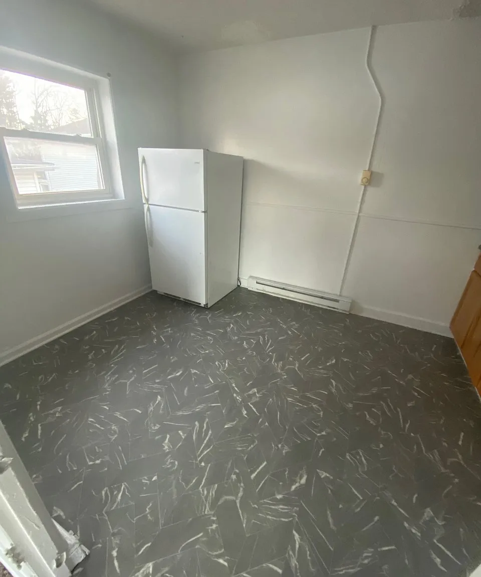 209 College Ave - 3 — Photo 4