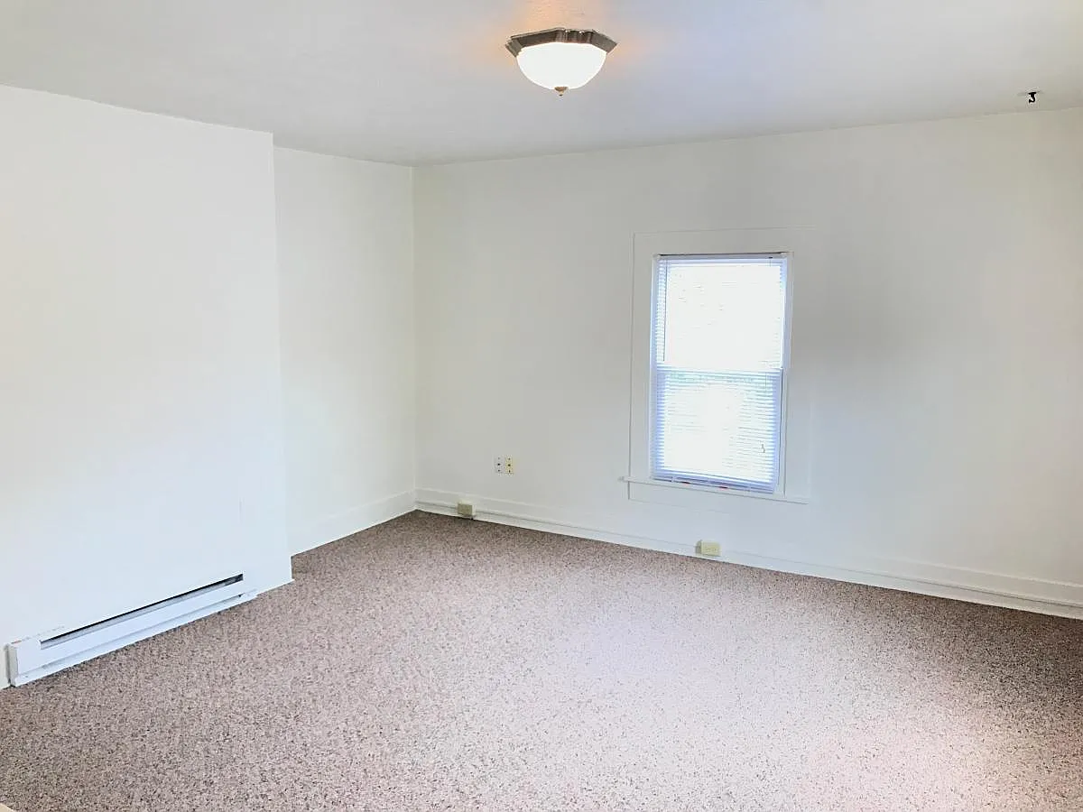 1051 Elk Street — Photo 4