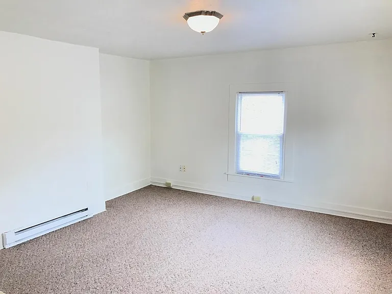 1051 Elk St #4 — Photo 4