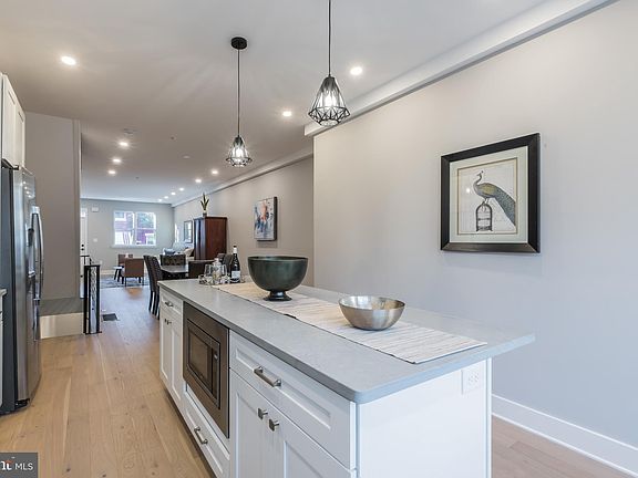 5th image of 517 McKean St
