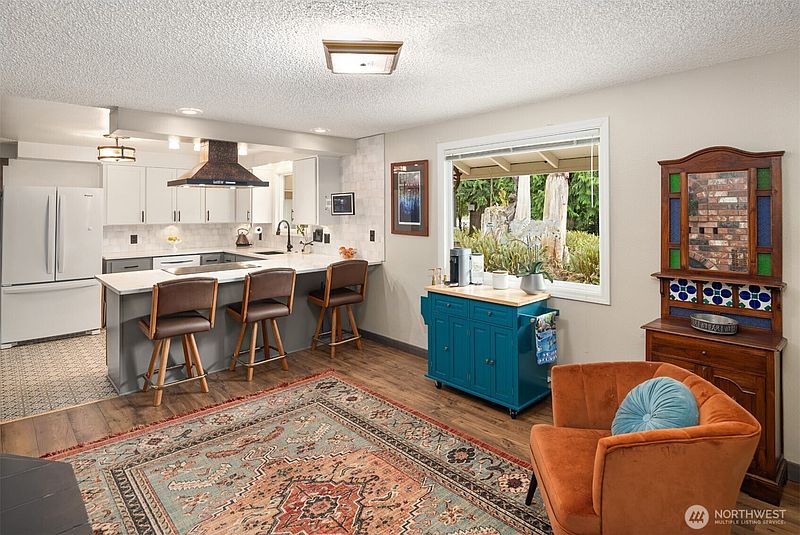 4th image of 12929 Trout Farm Road