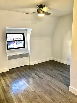 Rented by Newcastle Realty Services | media 11