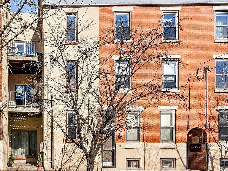 213 Christian St #A — Photo 16