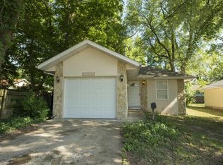 2311 W Nichols St, Springfield, MO 65802