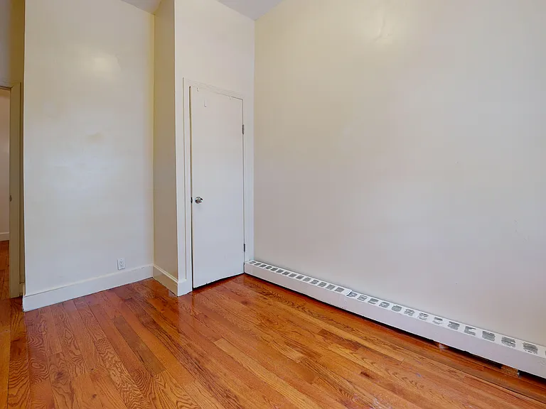 148 W 49th St #1 — Photo 10