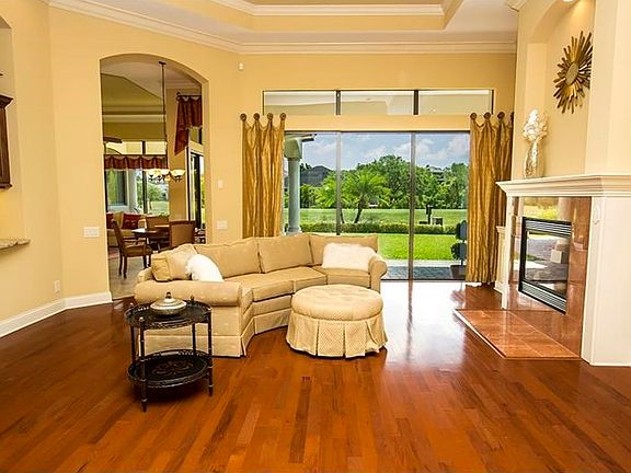 Golf front views of the 10th tee and fairway of the Innisbrook Resort Osprey Golf Course. Community 