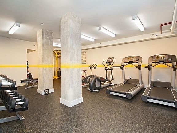 5th image of 164 Stanton St #5G