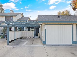 1047 S Pinkham Street, Visalia, CA 93292