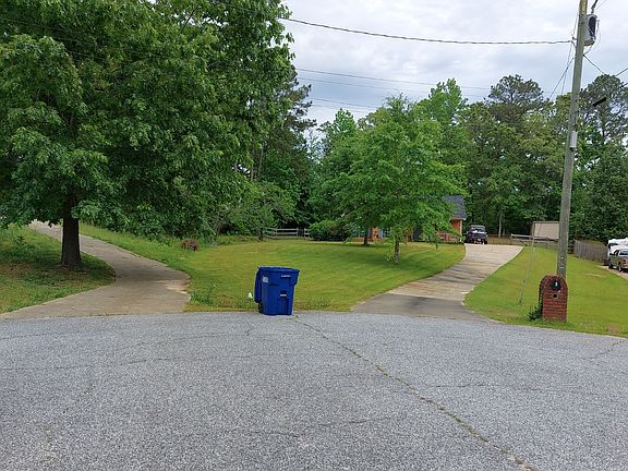 5th image of 14 Lee Road 2066
