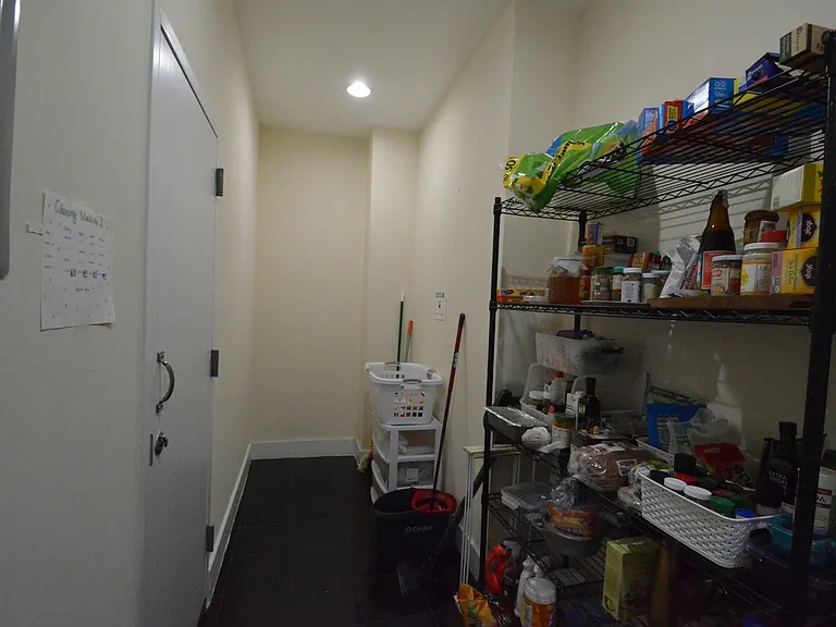 103 Hemenway St #10 — Photo 9