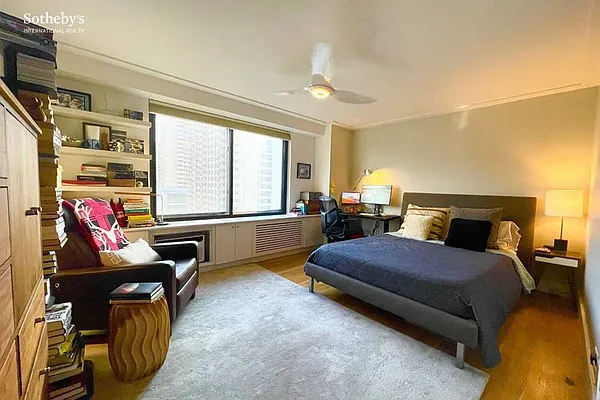 Rented by Sotheby's International Realty | media 5