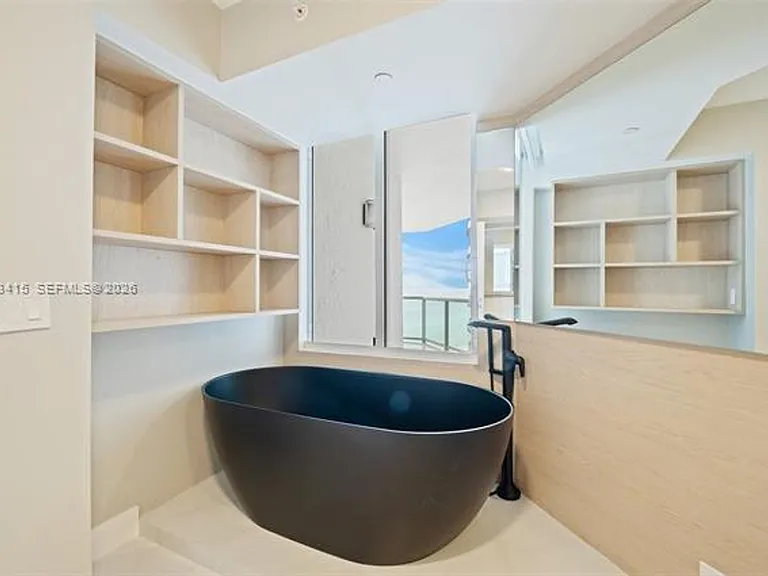 18671 Collins Ave #CU-2103 — Photo 15