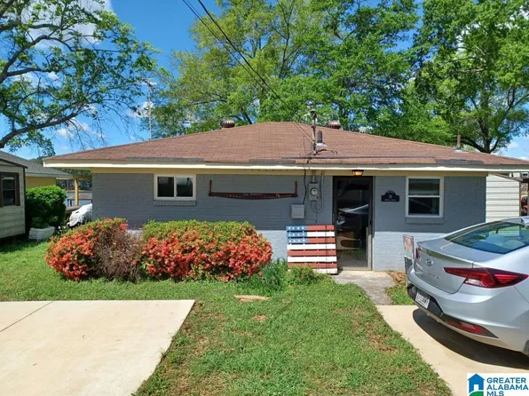 38 Coosa Island Cir, Cropwell, AL 35054