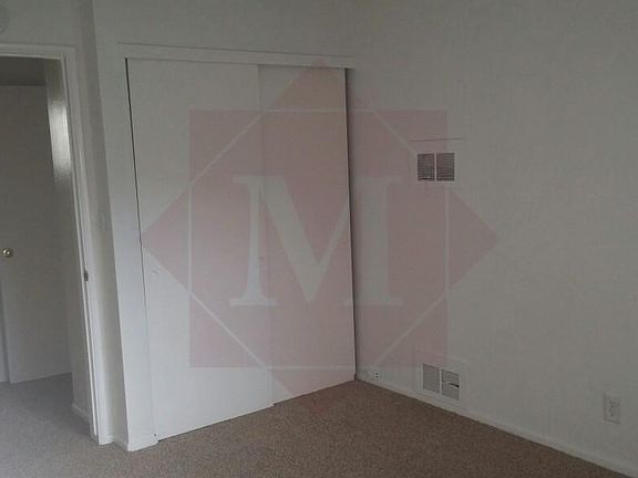 5th image of 3450 Richland Dr APT 2