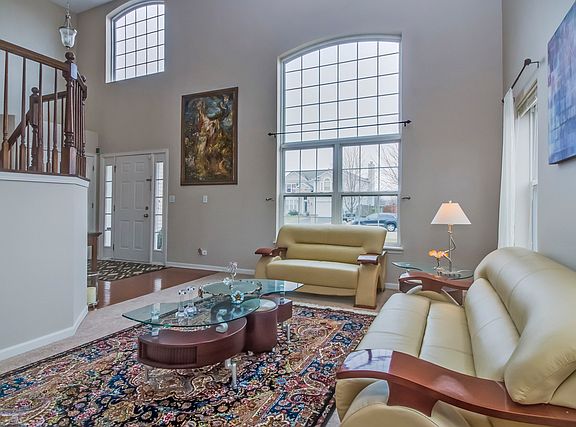 4th image of 2823 Arches Dr