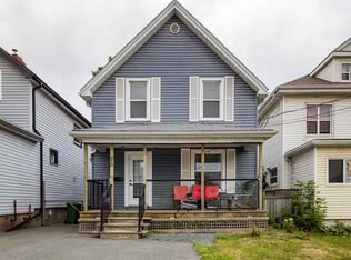 75 Prince Albert Rd, Dartmouth, NS B2Y1M1