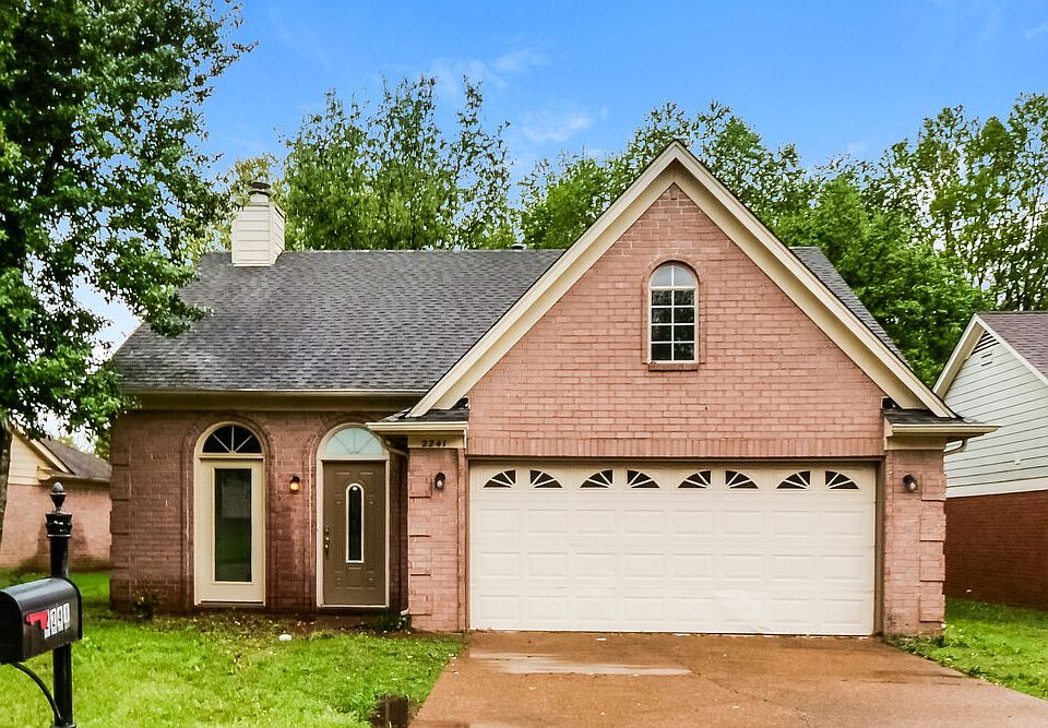 1st image of 2241 Lake Hill Ct