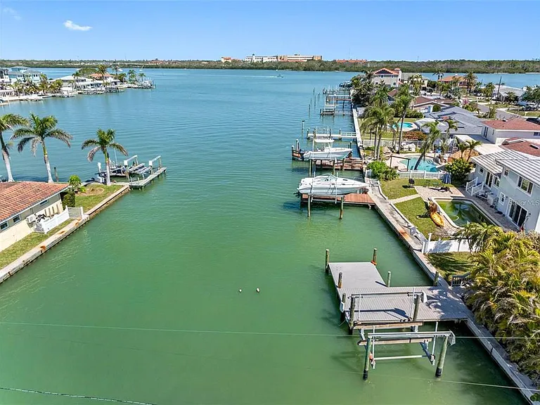 562 Johns Pass Ave — Photo 42