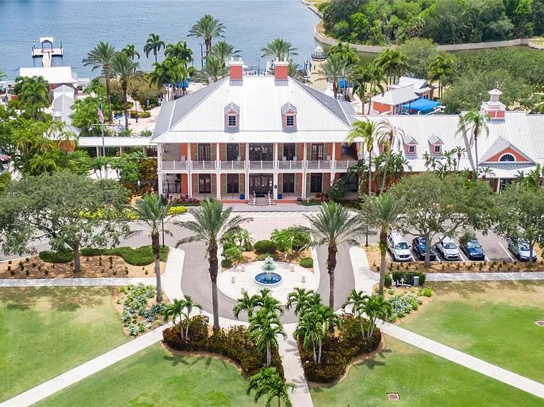 5508 Golden Isles Dr — Photo 64