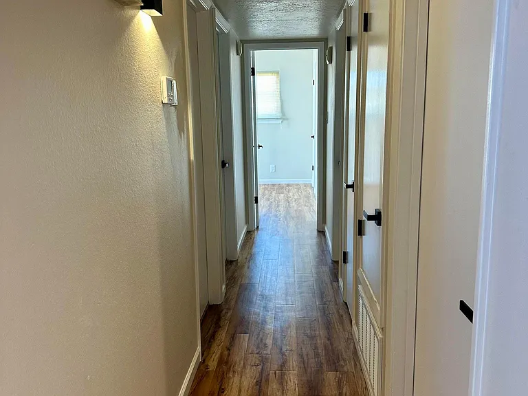 4232 Trinity Pl NW — Photo 9