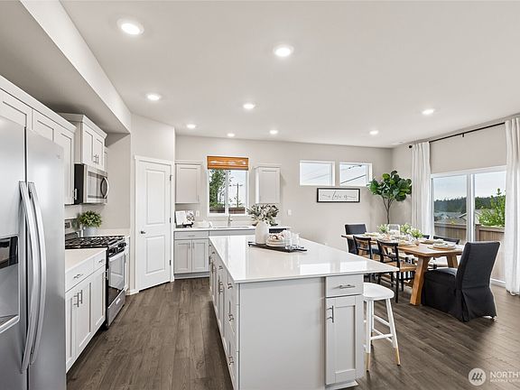 7th image of this home