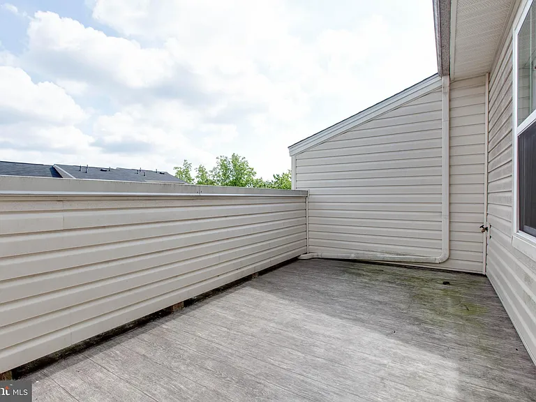 7110 Druce Way — Photo 45
