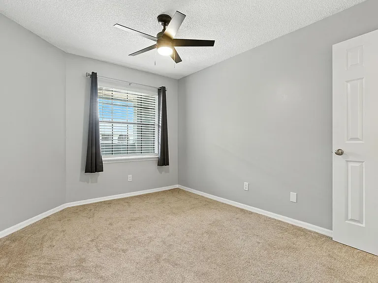 1735 Harrison St #231 — Photo 15