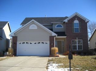 999 Tilestone Dr, O'Fallon, MO 63366
