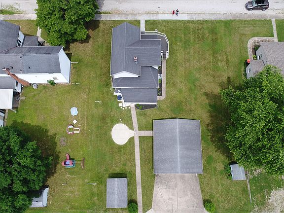 5th image of 771 Sherman Ave