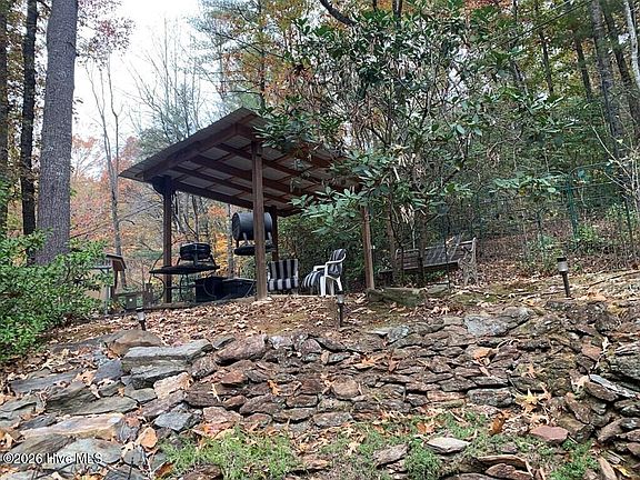 4th image of 55 Laurel Spring Drive