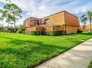 2422 24th Ln #127D, Lake Worth, FL 33463