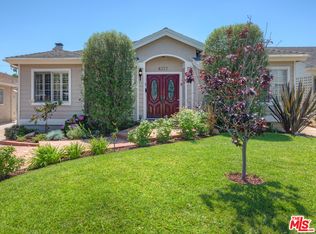 8377 Chase Ave, Los Angeles, CA 90045