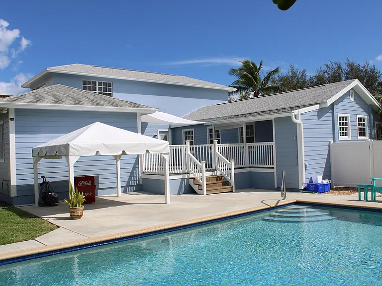 475 Seabrook Rd — Photo 3