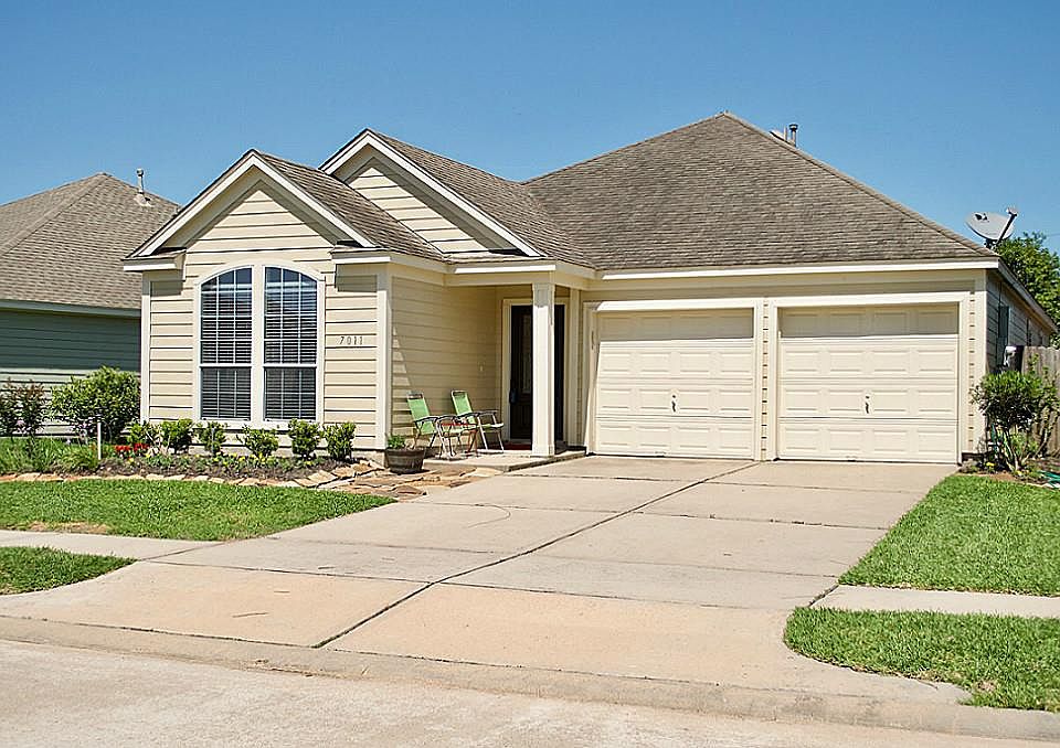 1st image of 7011 Alcott Manor Ln